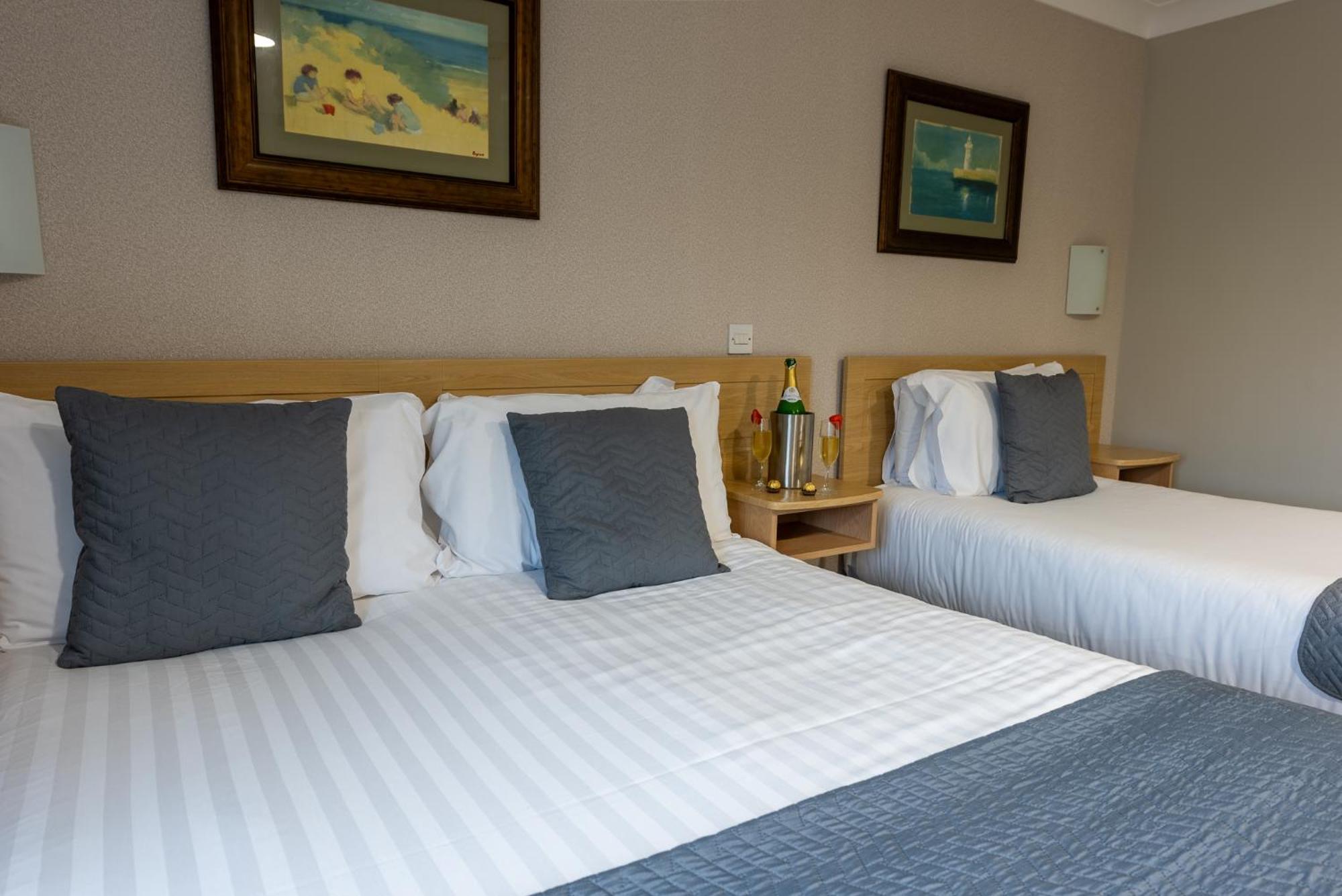 The Harbour Inn Buncrana Luaran gambar
